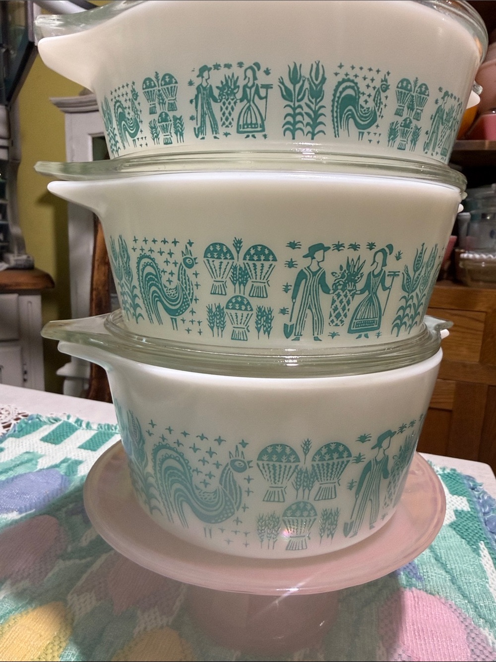 Pyrex Turquoise and White Vintage Mixing Bowls Set - Picture 2 of 2